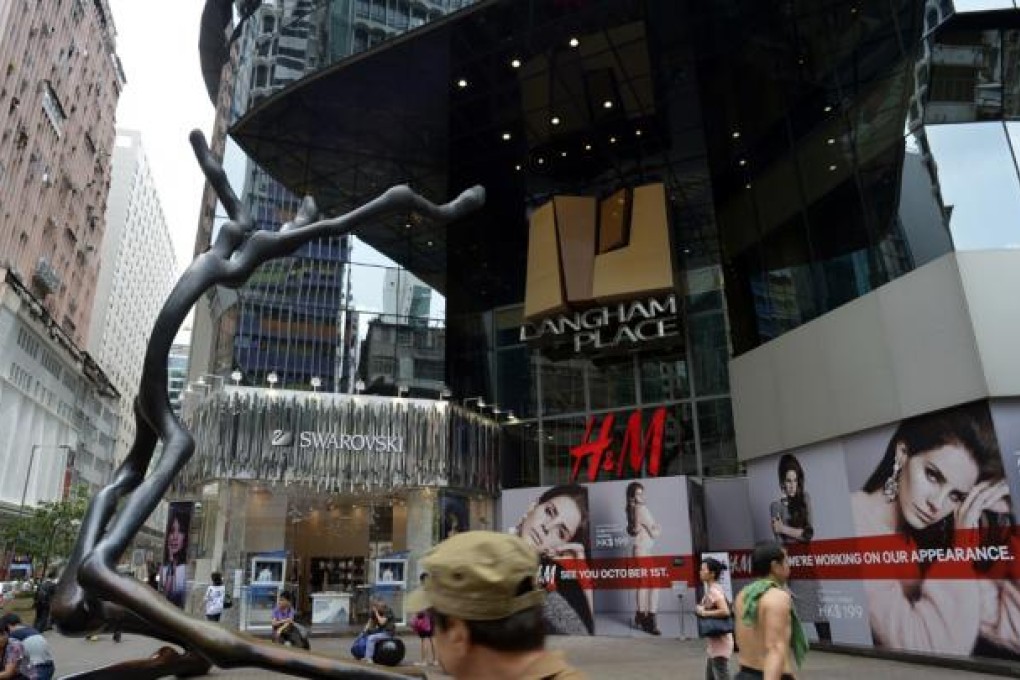 With the improved liquidity resulting from further easing of monetary policy by the United States, investors were keen to snap up office units in Mong Kok.