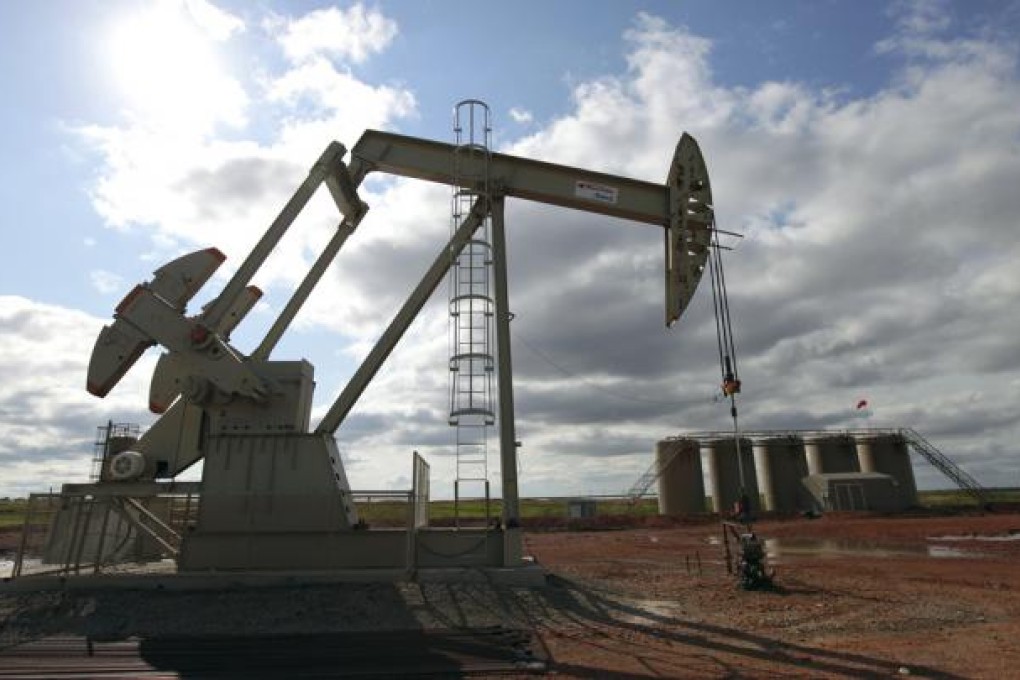 The International Energy Agency said that it expects the United States will overtake Saudi Arabia as the world's leading oil producer by about 2017 and will become a net oil exporter by 2030.