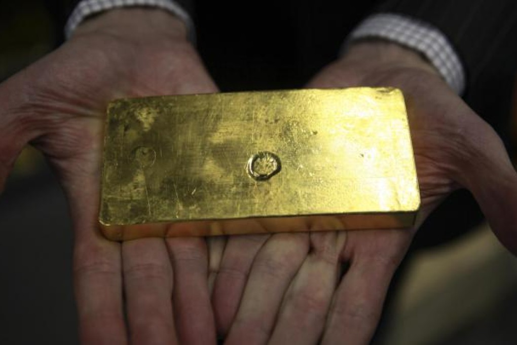 Third quarter global gold demand was close to 1,085 tonnes.