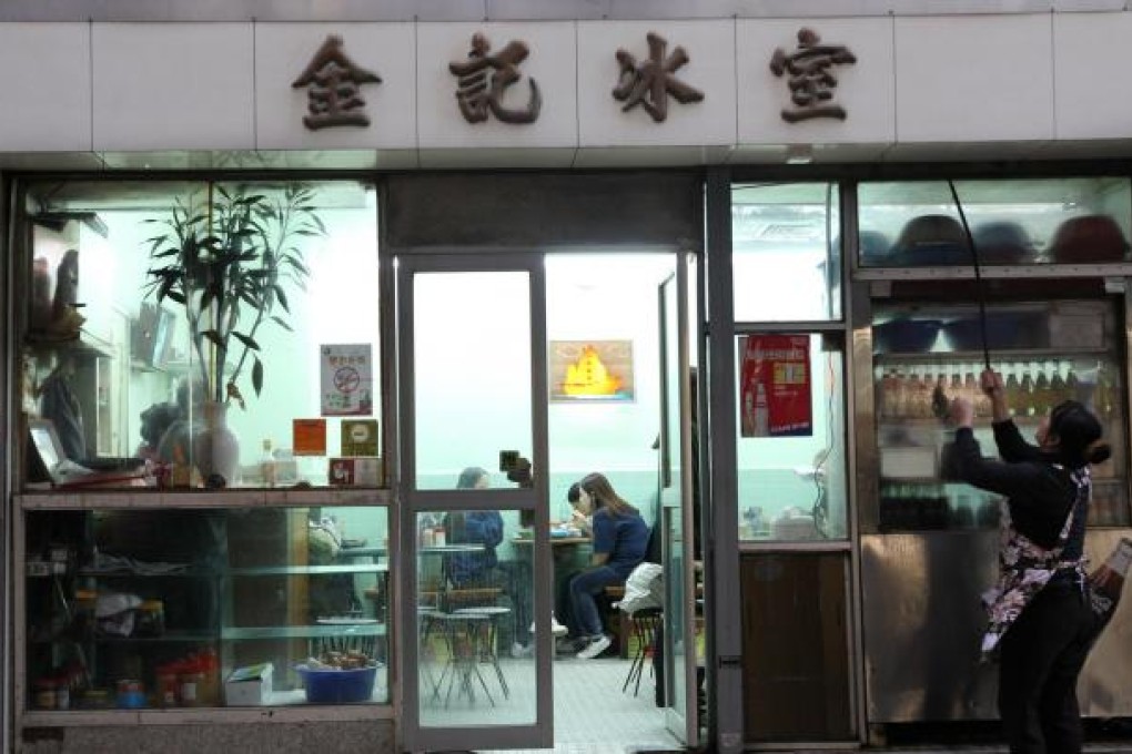 Old and new customers of Kam Kee Cafe will have to say goodbye to this restaurant that grew from a food stall. Photo: Nora Tam