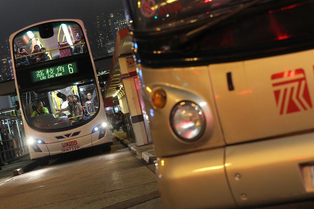 KMB, which has 3,900 buses, says it has lost 500,000 passengers over the past 10 years, with more people using the expanding railway network. Photo: K.Y. Cheng