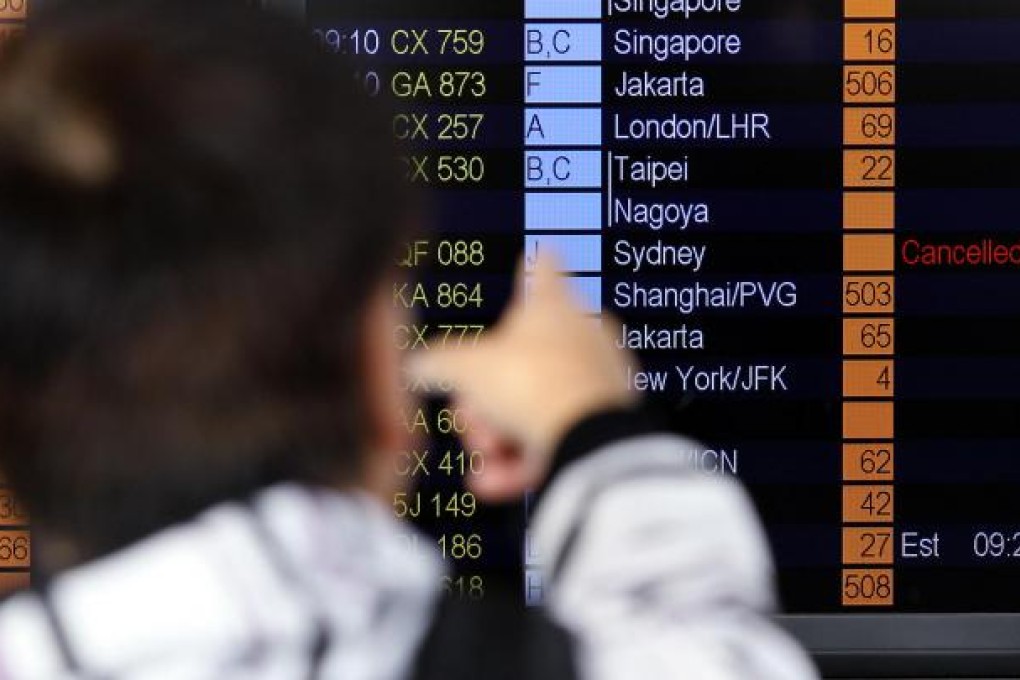 Holidaymakers have several options these days to find the best price for flights and hotels. Photo: Edward Wong