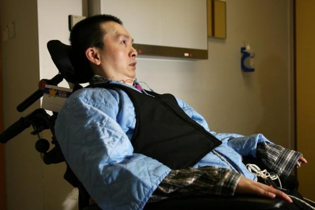 Tang Siu-pun at hospital in 2007. Photo: Dustin Shum