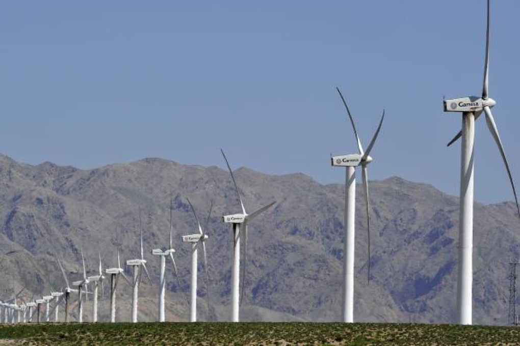 Longyuan plans to invest half the proceeds from selling new shares in onshore wind power generation projects on the mainland. Photo: Xinhua