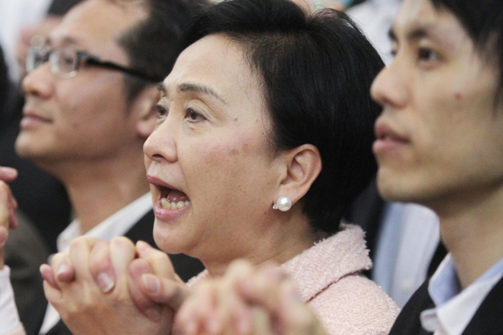 Lau with Richard Tsoi Yiu-cheong (left) and Lo Kin-hei. Photo: Sam Tsang