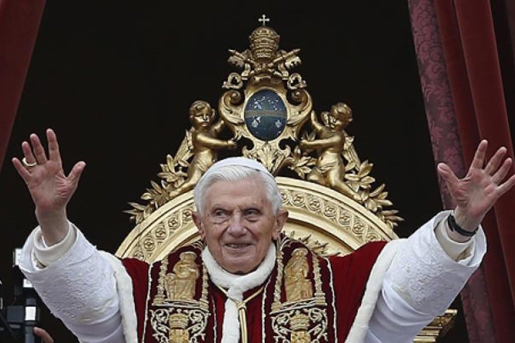 Pope Benedict XVI delivers the traditional Urbi et Orbi to some 40,000 pilgrims in Saint Peter’s Square. Photo: Reuters