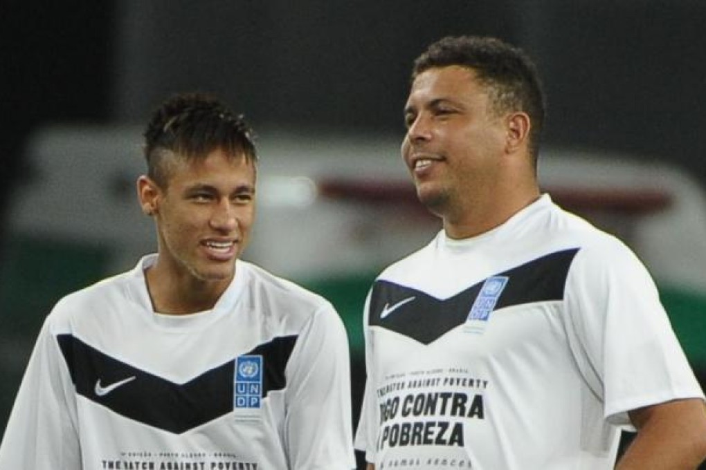 Neymar lines up with Brazilian legend Ronaldo for a "Match Against Poverty" earlier this month. Photo: AFP