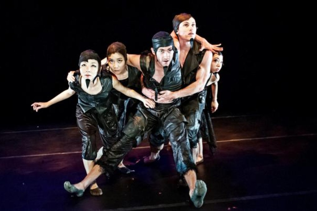 The Unkindness of Ravensis performed by (from left) Lee So-jin, Chang An-lee, Brett Perry, Ryan Redmond and Kim Tae-hee. Photo: Stephanie Berger