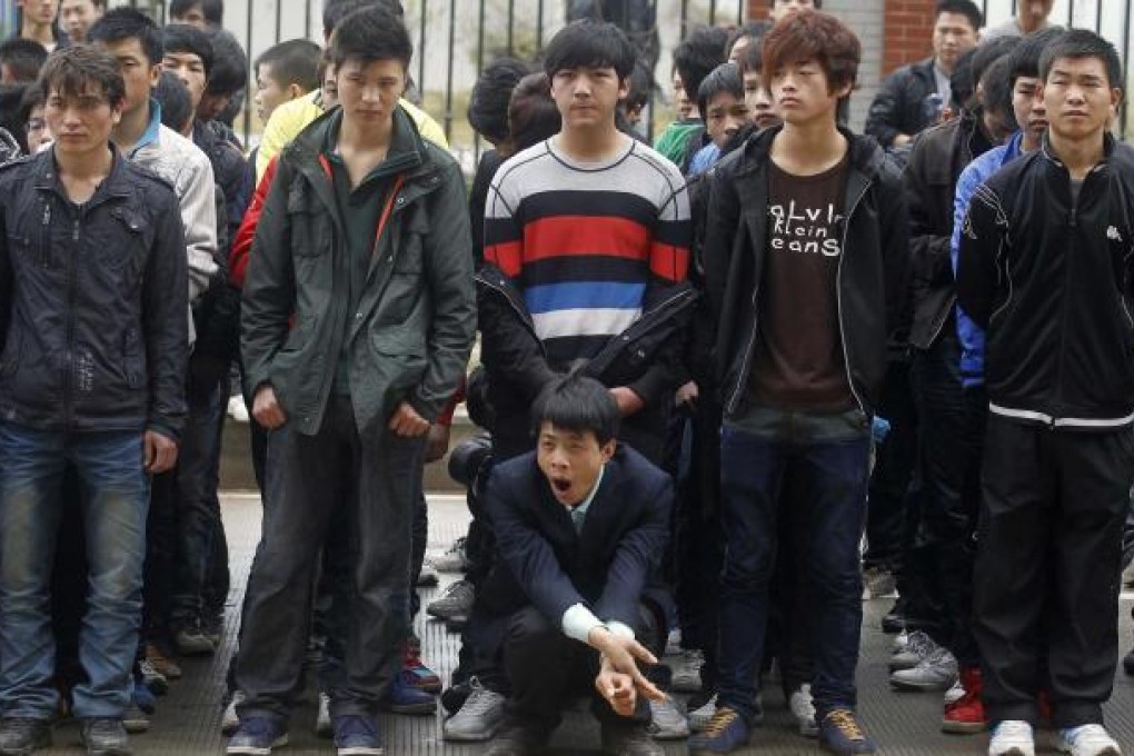 NGOs in Shenzhen help migrant workers understand their rights and provide counselling in job disputes. Photo: Reuters