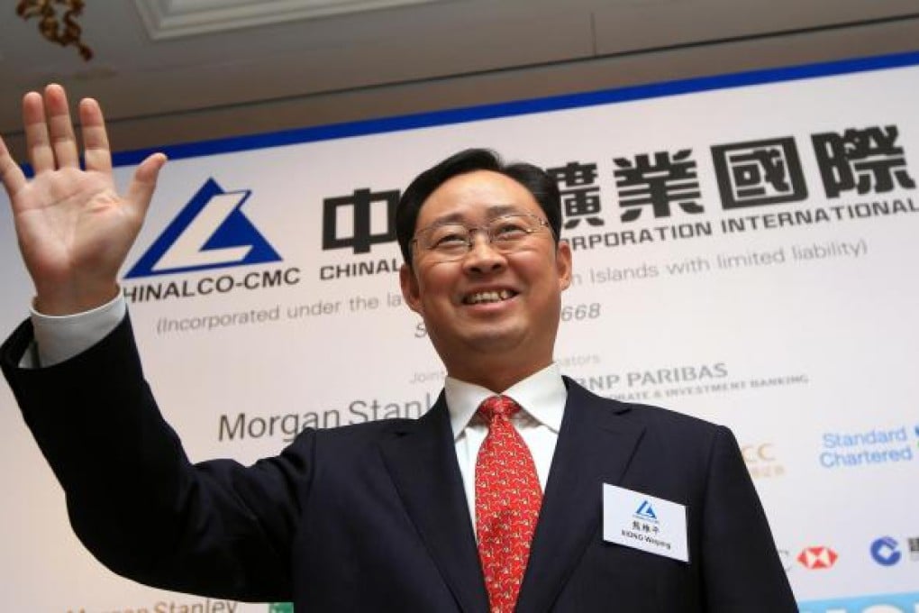 Chairman Xiong Weiping unveils the offering. Photo: Jonathan Wong