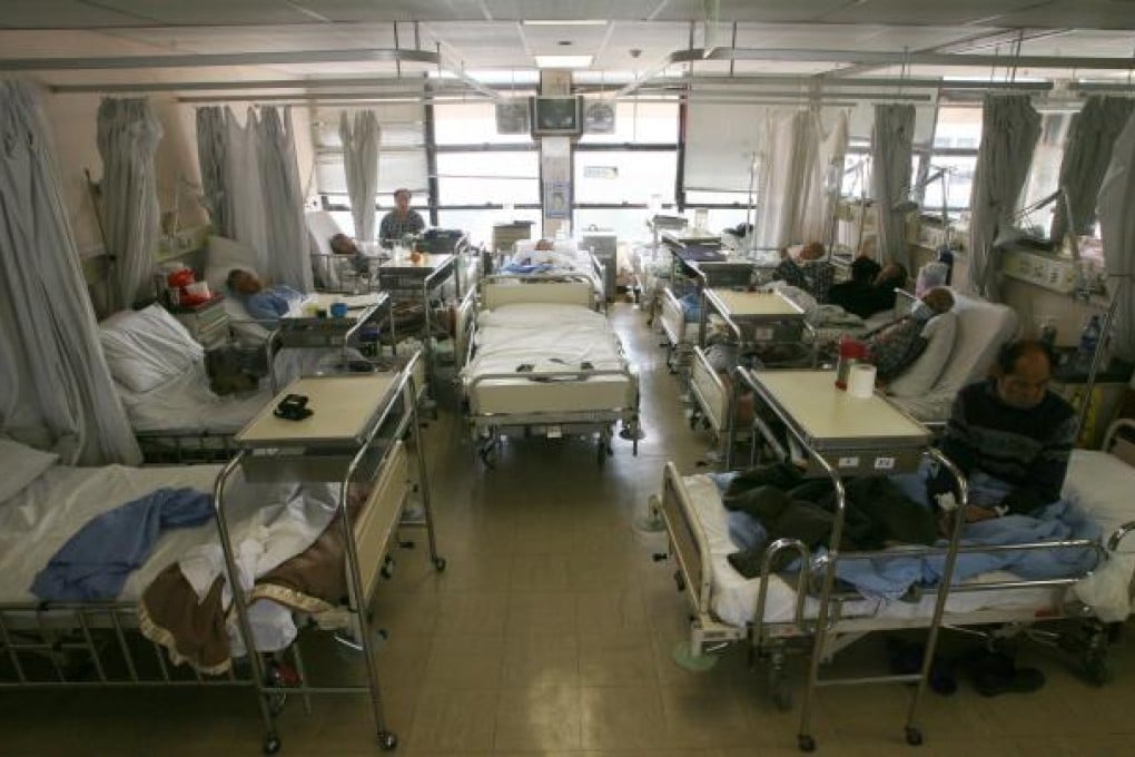 Medical ward at Queen Elizabeth Hospital. Photo: Ricky Chung