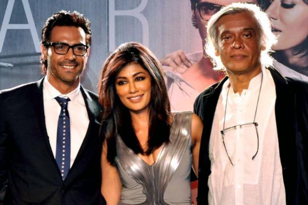 Director Sudhir Mishra (right) and Inkaar cast. Photo: AFP