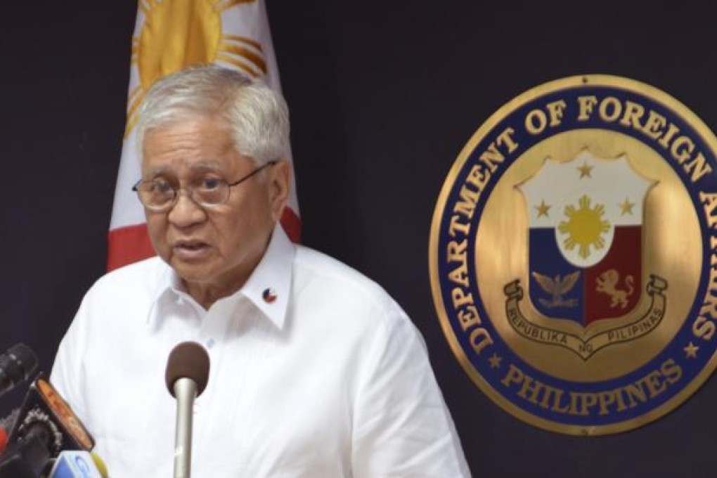 Philippine Foreign Affairs Secretary Albert del Rosario speaks during a media briefing at the foreign affairs headquarters in Manila. Photo: Reuters