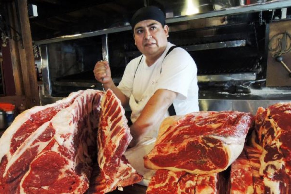 Parillero Jaime Blanco at Don Julio in Buenos Aires. Photo: Andrea Oschetti