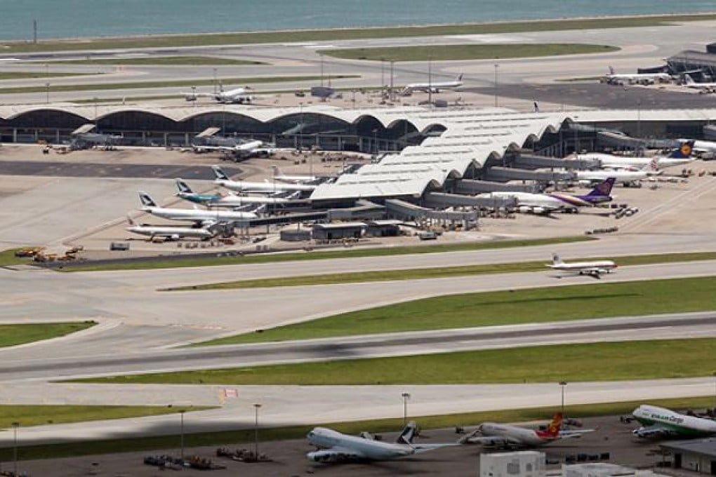 The runway and apron at Hong Kong International Airport in Chek Lap Kok, viewed from Ngong Ping 360 cable car on Lantau. Photo: Nora Tam