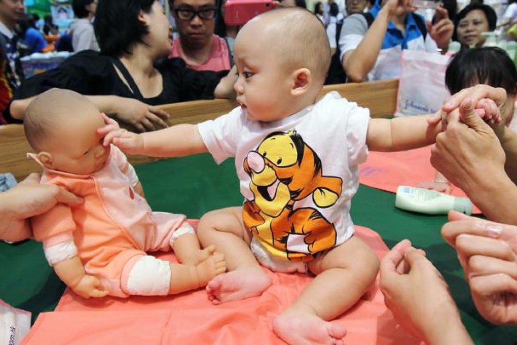 Singapore population push throws the spotlight on Hong Kong