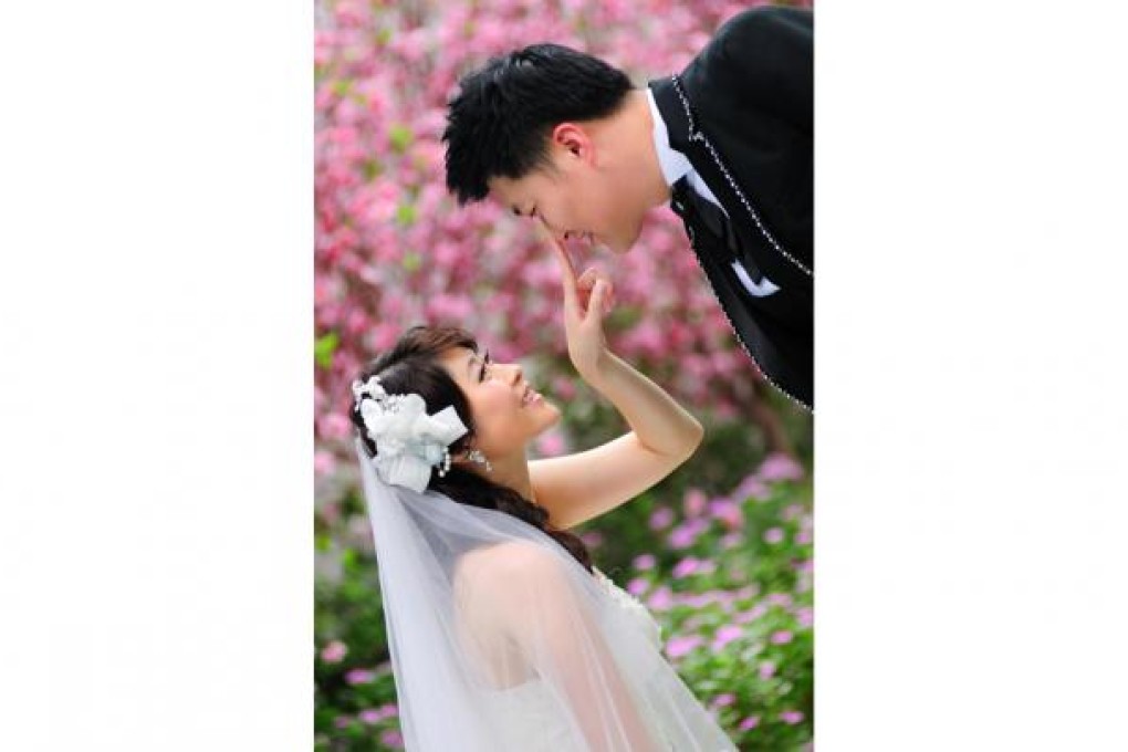 Chung Lau and Miu Lam married on December 12 and threw a banquet to celebrate their union on January 11.