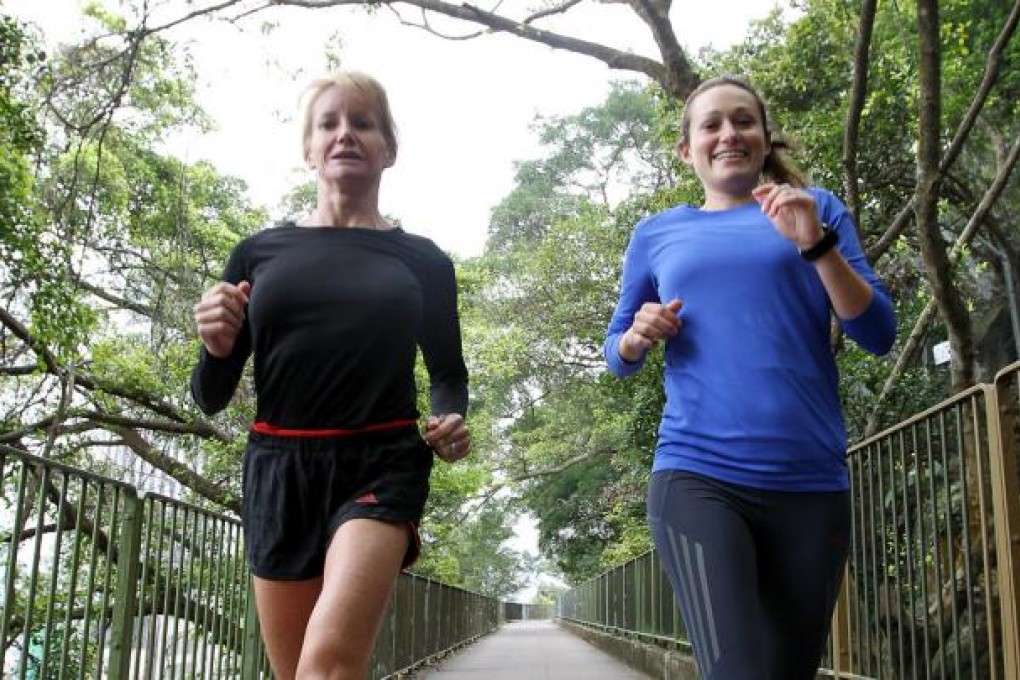 Laura Walsh (left) and Rachel Jacqueline stride out in the Mid-Levels. Photo: Dickson Lee