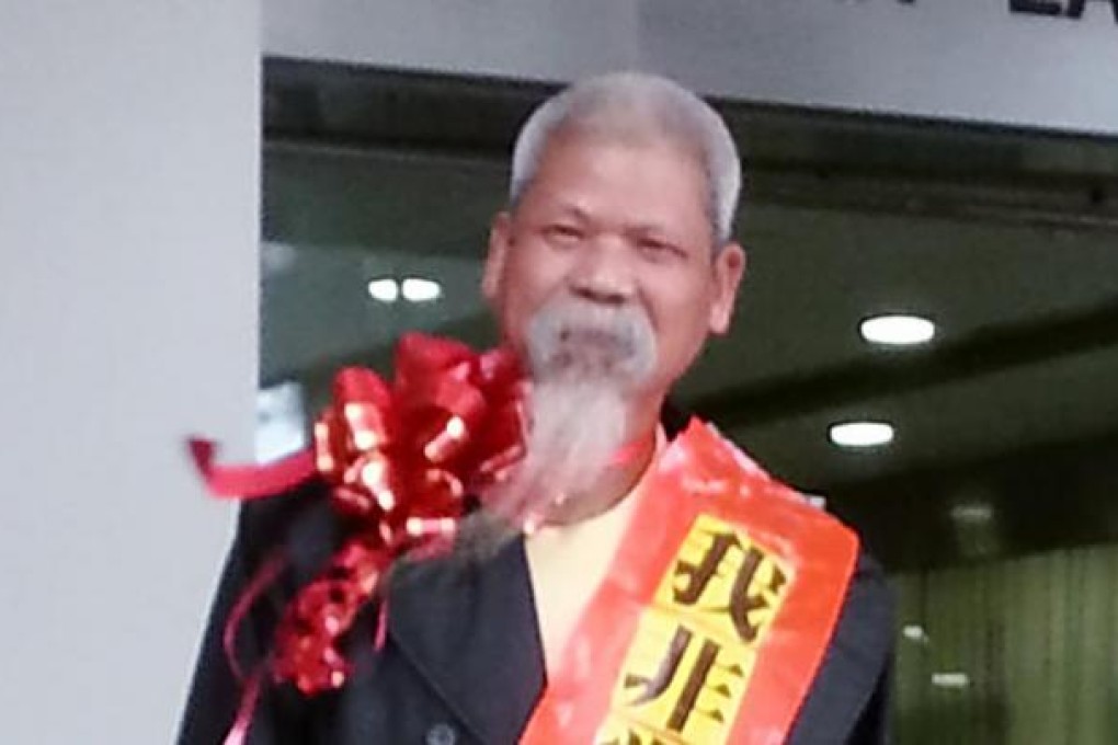 Social activist Koo Sze-yiu outside court. Photo: Thomas Chan