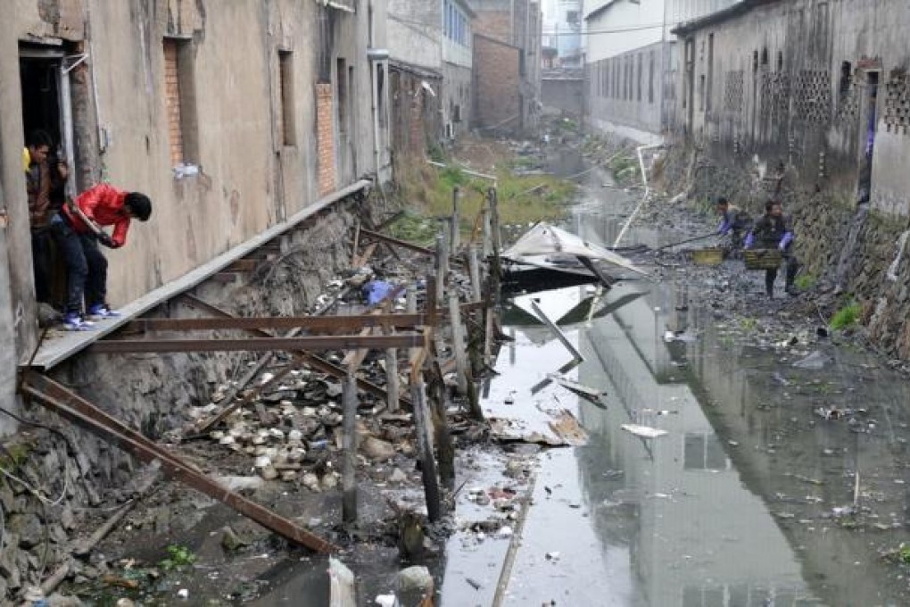 The polluted river in Ruian. Photo: SCMP Pictures