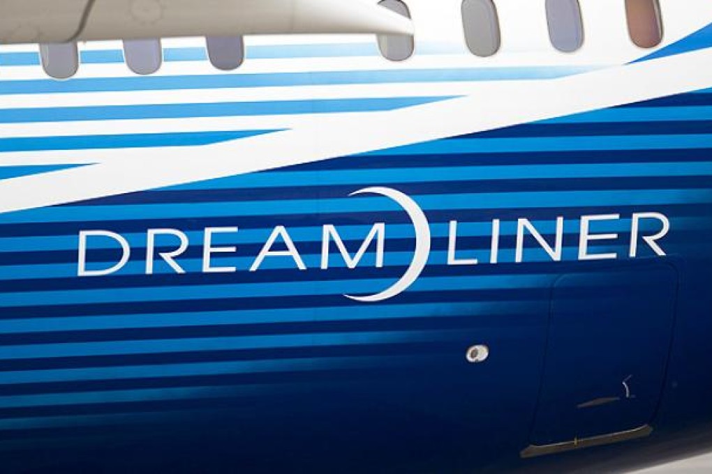 Boeing 787 Dreamliner arrives at Ronald Reagan National Airport as part of a worldwide "Dream Tour" in Washington. Photo: AP