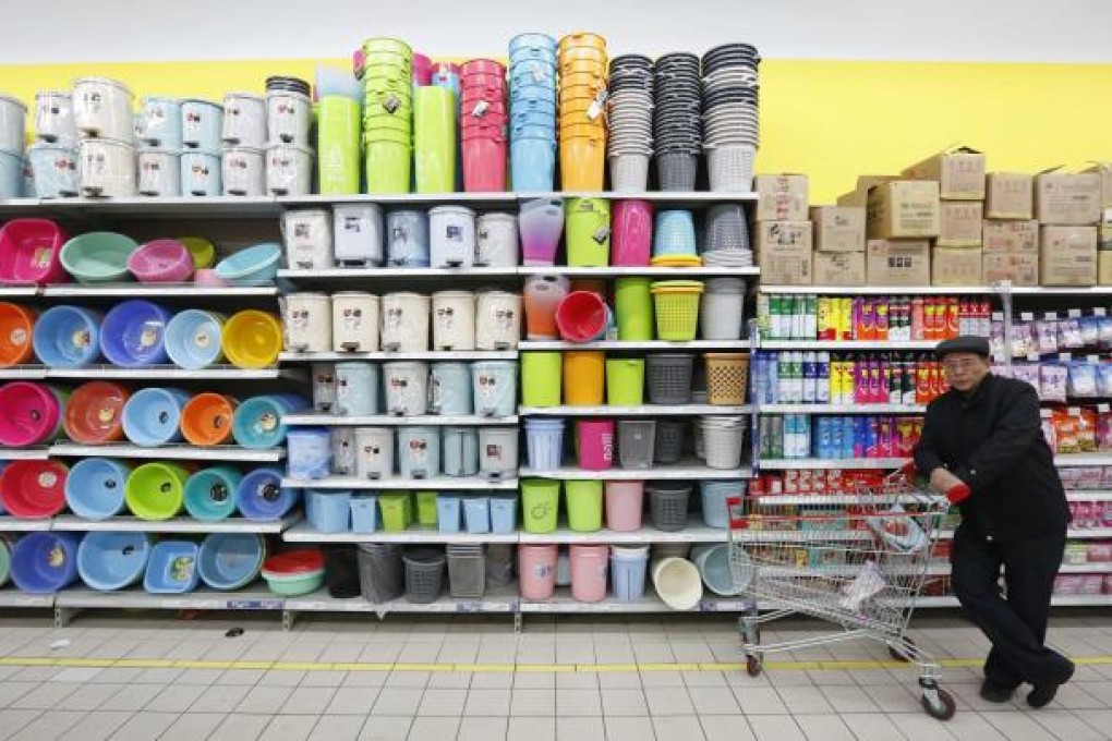 Foreign supermarkets are losing out to mainland stores that are better located and given support by the government. Photo: Reuters