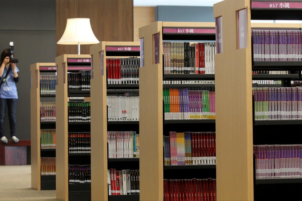 The Ping Shan Tin Shui Wai Public Library in Tin Shui Wai was designed to blend with the heritage sites in the areas, such as the Tsui Sing Lau Pagoda. Photo: May Tse