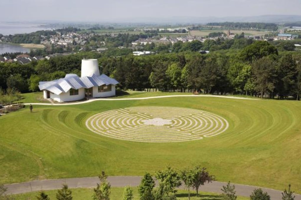 The gardens at the Dundee Maggie's Centre were designed by sculptor Antony Gormley. Photo: Arcaid