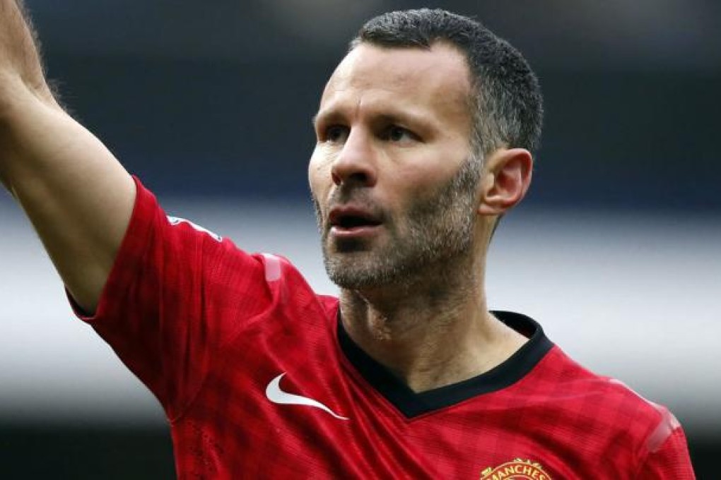 Manchester United's Ryan Giggs could play his 1,000th senior game when the Red Devils face Norwich tonight. Photo: Xinhua