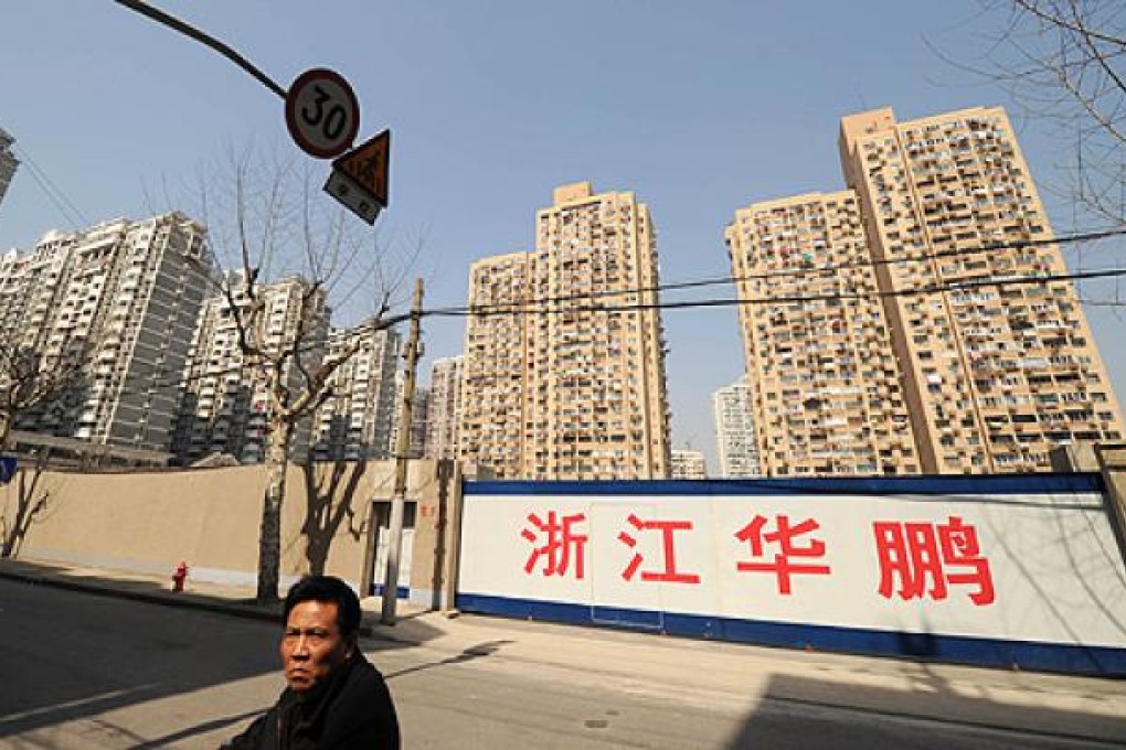 Chinese couples are flocking to divorce to evade a new tax on home sales. Photo: AFP