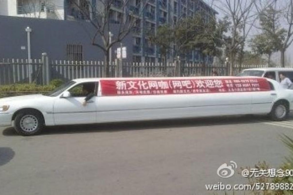 A blogger posted the photo of the Lincoln Limousines on Sina Weibo. Photo: SCMP Pictures