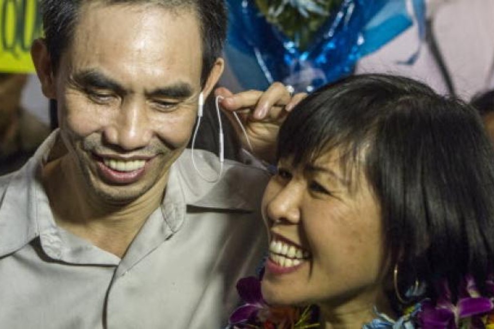 Human rights activist Nguyen Quoc Quan (left) with his wife Huong Mai Ngo. The US says Vietnam backsliding on human rights. Photo: AP