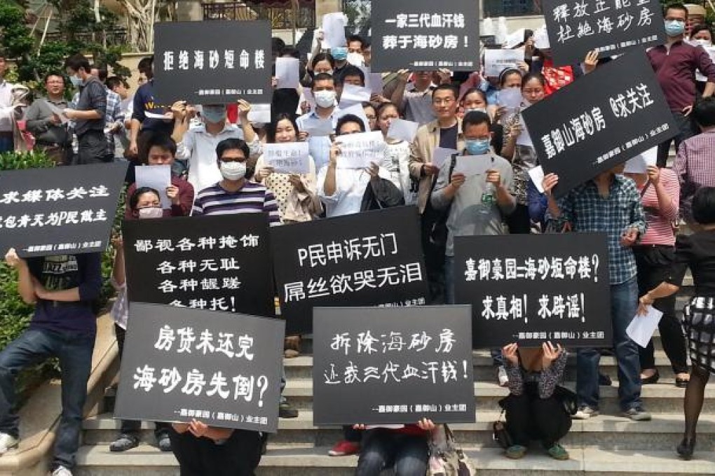 Flat owners demonstrate in Shenzhen. Photo: He Huifeng