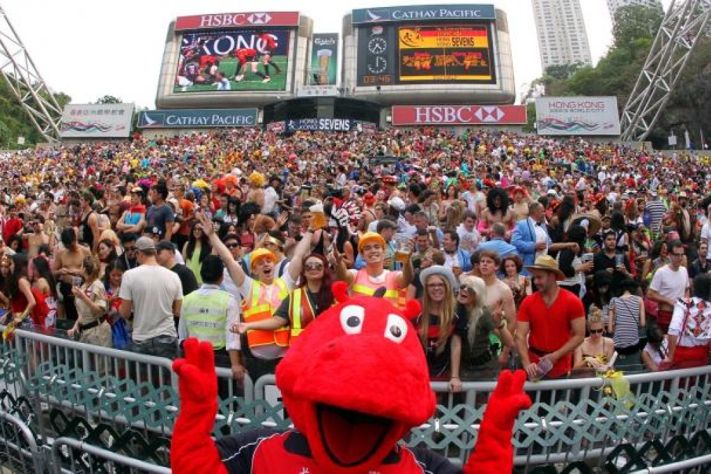 Fans at the second day of the Cathay Pacific/HSBC Hong Kong Rugby Sevens 2013. Photo: Nora Tam