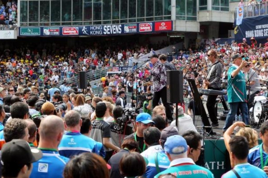 The Beach Boys perform at the second day of the Hong Kong Rugby Sevens 2013. Photo: K. Y. Cheng