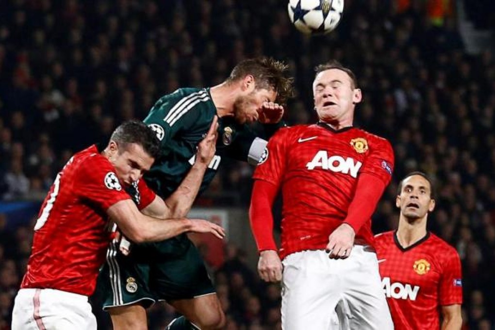Scalpers are trying to get around the law to sell tickets to fans of Wayne Rooney and Robin van Persie. Photo: EPA