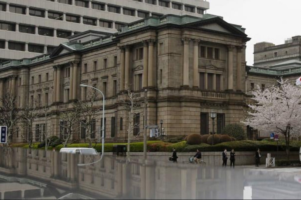 Bank of Japan's aggressive move will spur speculation and risk the yen's collapse. Photo: Reuters