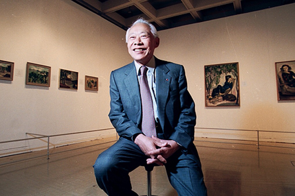 Zao Wouki at the Hong Kong Museum of Art for his exhibition in 1996. Photo: SCMP