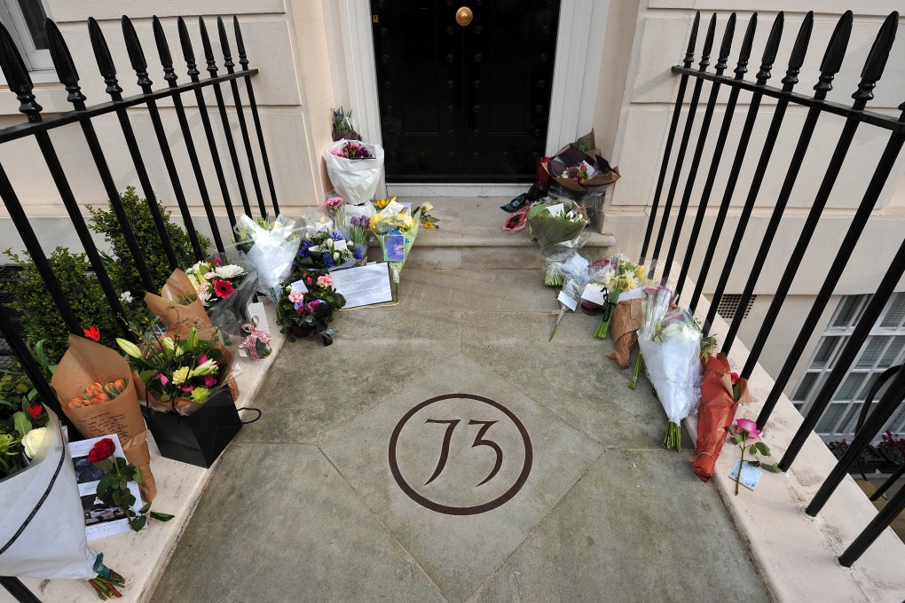 Floral tributes line the front steps of former British prime minister Margaret Thatcher in central London. Photo: AFP