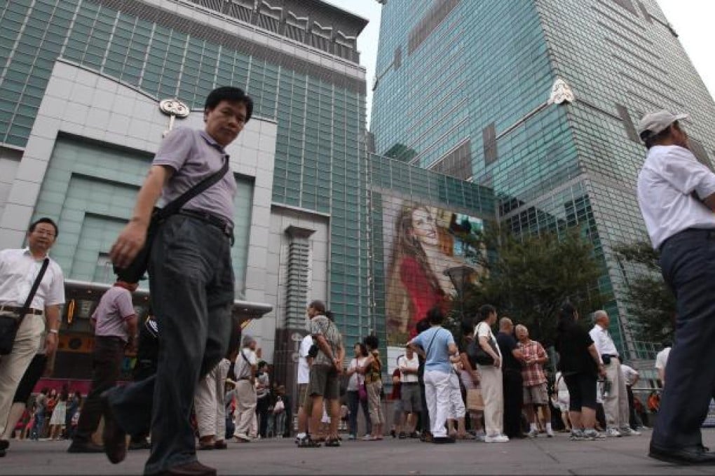 Taiwan will allow the number of solo travellers from the mainland to rise to 2,000 a day by the end of next month. Photo: Felix Wong