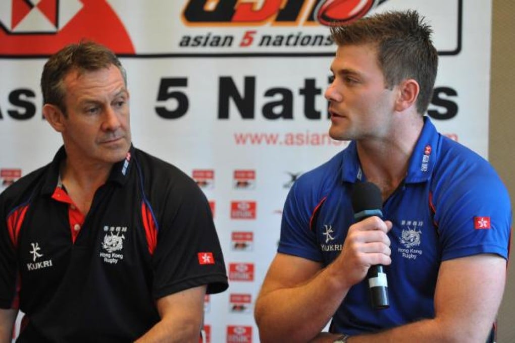 Hong Kong coach Leigh Jones and captain Tom McColl. Photo: Xinhua
