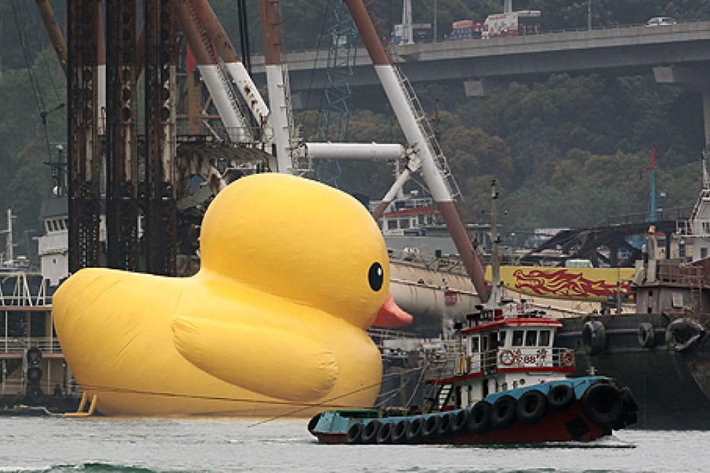 The Rubber Duck in a Tsing Yi harbour on Thursday preparing for its entrance into Victoria Harbour next week. Photo: Dickson Lee