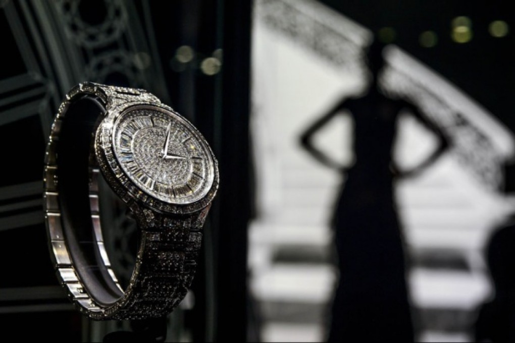 Mainland Chinese go abroad to shop for luxury watches says Swiss firm