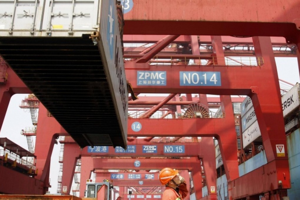 The surge in export and imports led the mainland to record a trade surplus of US$18.2 billion for last month. Photo: Reuters