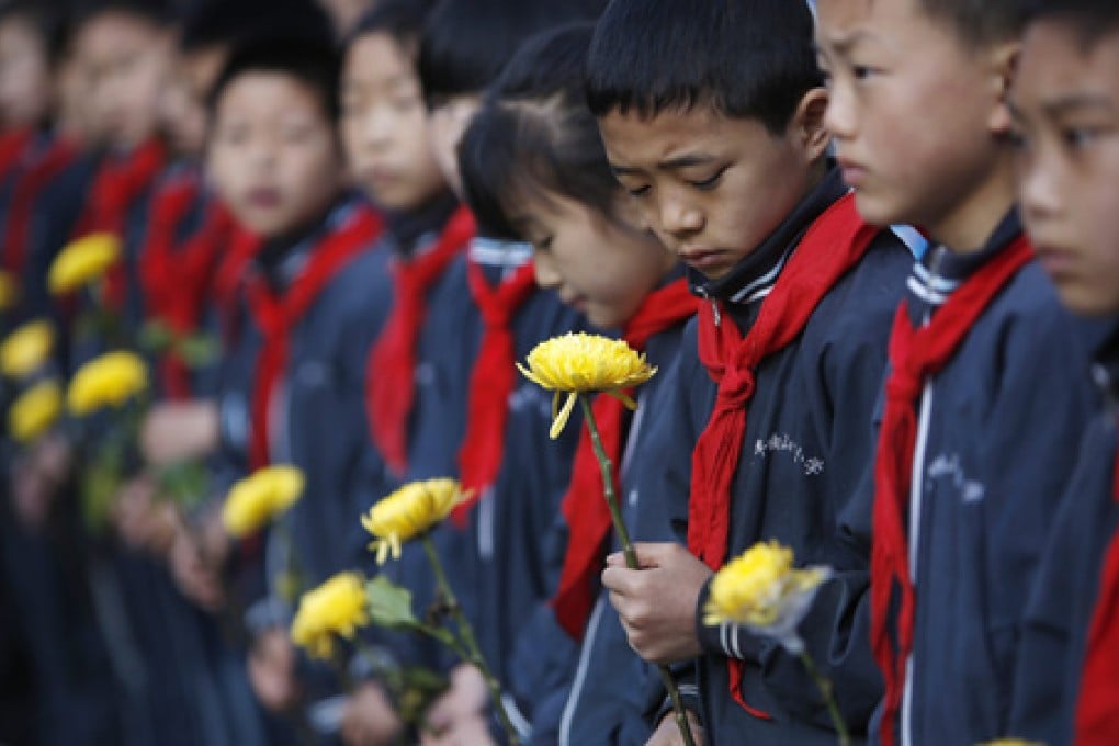 Students remember victims of the Sichuan earthquake in 2008. Photo: EPA