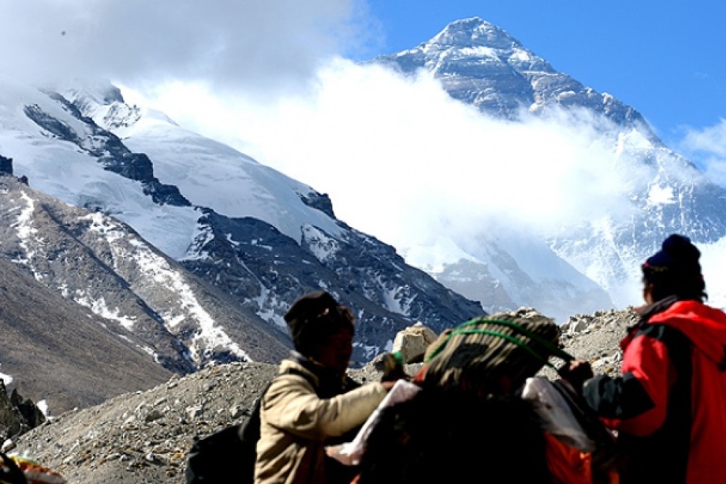 Mount Everest, seen from Tibet. Photo: Xinhua