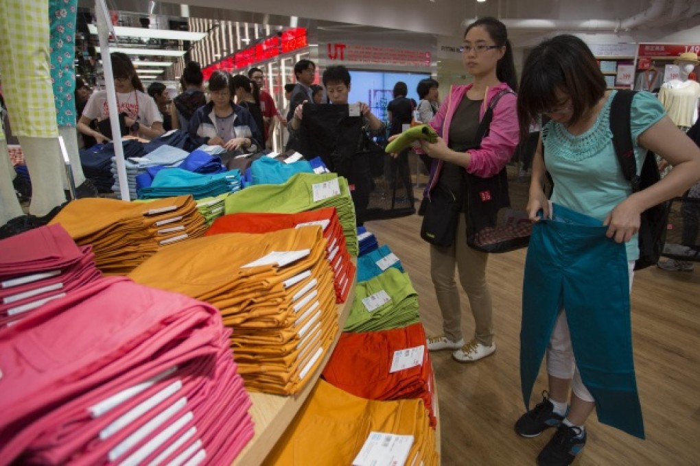 Social media users are happy to try on other people's views for size as shoppers. Photo: Bloomberg