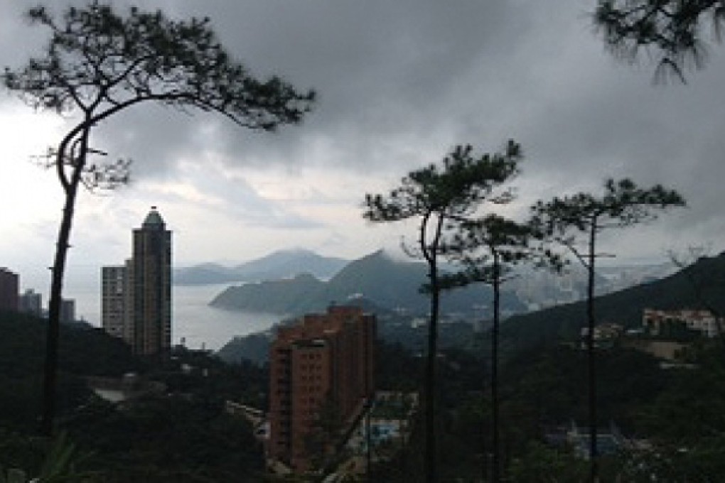 Black rain heading for Hong Kong. Photo: Amy Wu