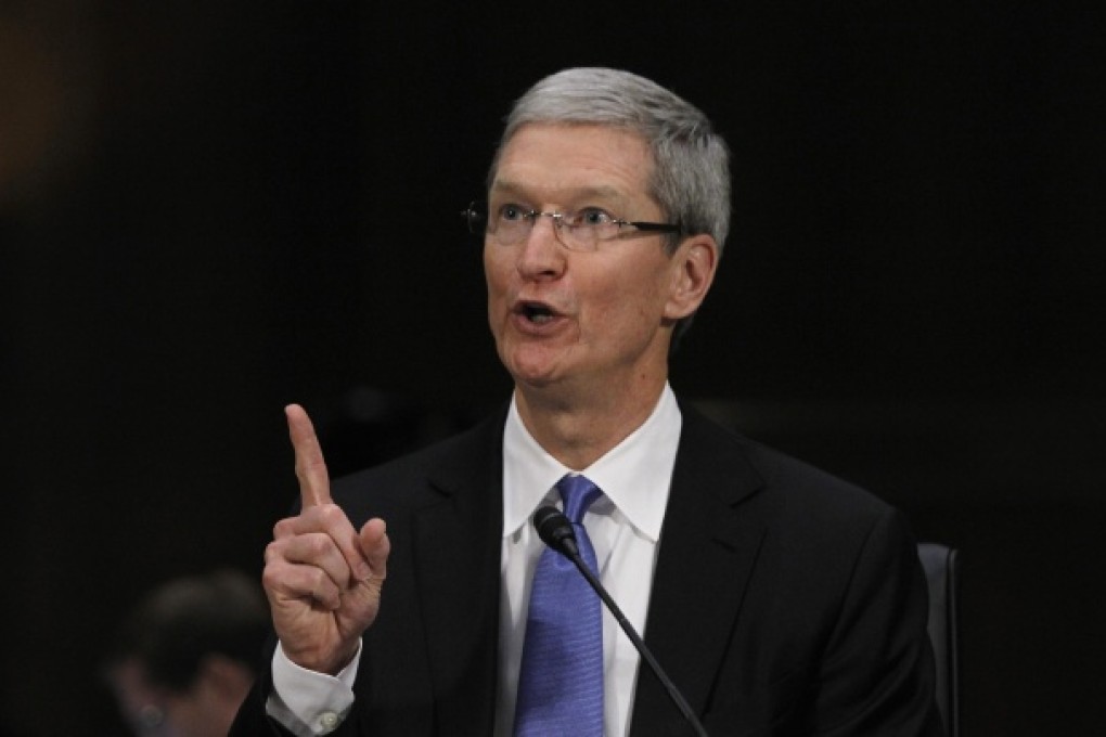 Apple CEO Tim Cook testifies at a Senate homeland security and governmental affairs investigations subcommittee hearing on offshore profit shifting and the U.S. tax code, on Capitol Hill in Washington. Photo: Reuters