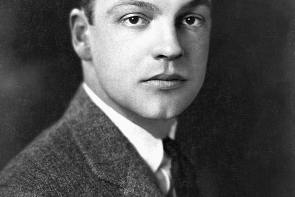 Robert M. Hitchins. Photo: Corbis